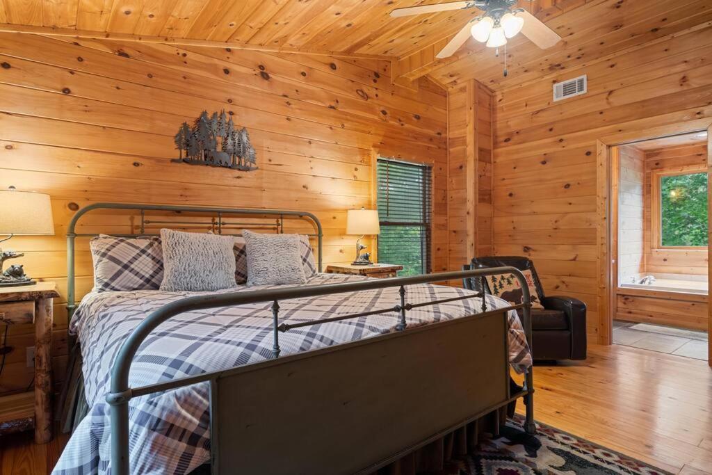 Lakeside Retreat Hot Tub Fishing Hiking Ellijay Exterior foto