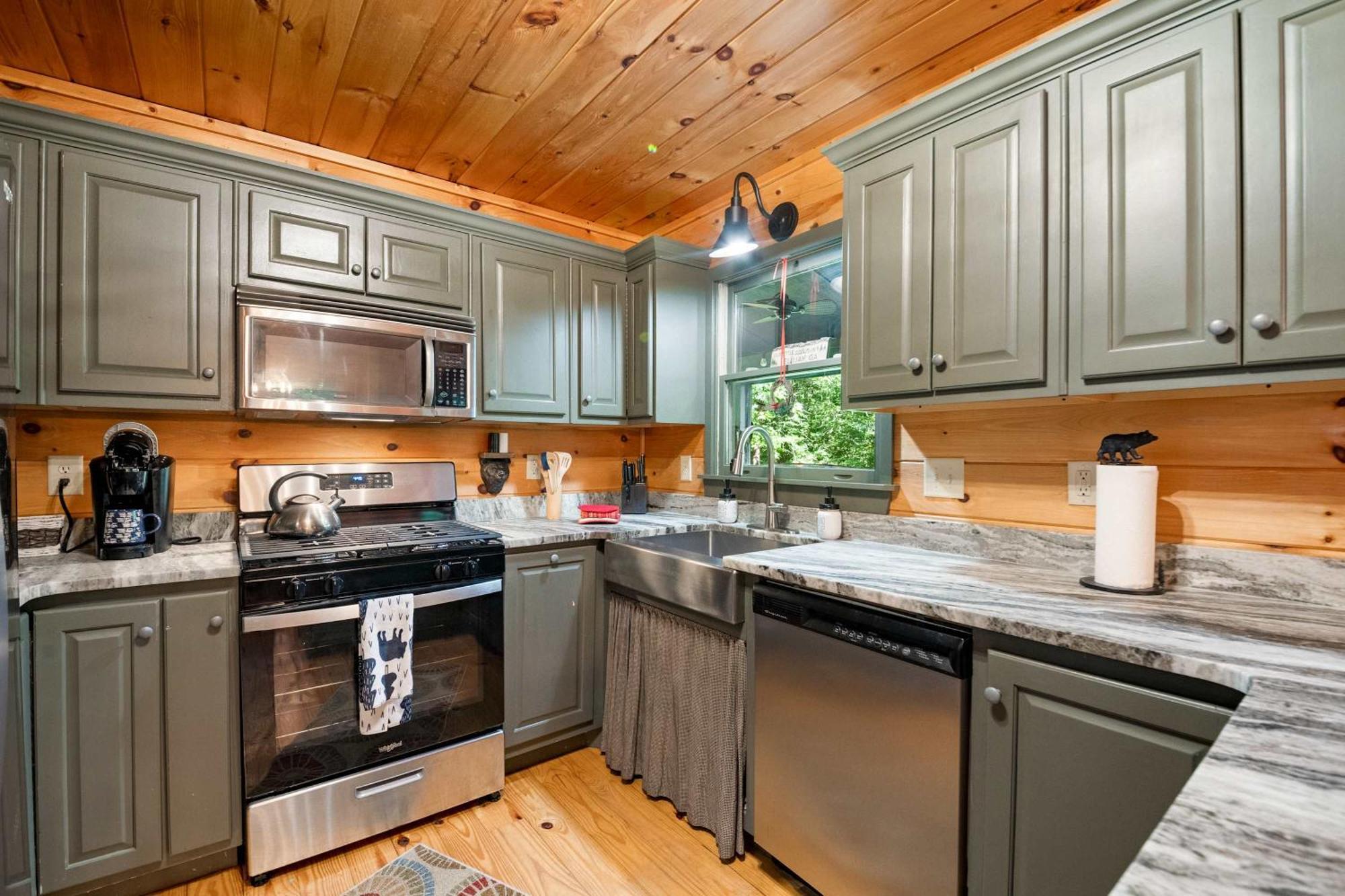 Lakeside Retreat Hot Tub Fishing Hiking Ellijay Exterior foto